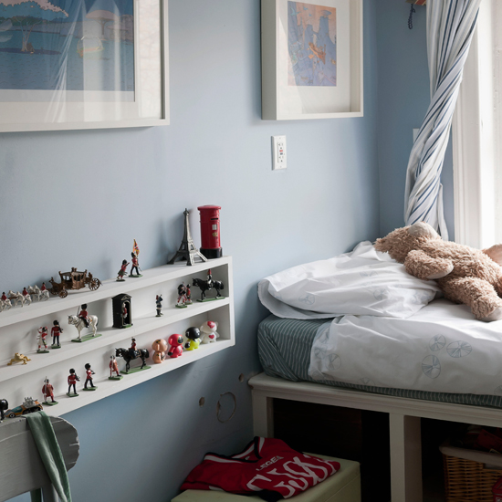 Choose neat floating shelving | Floating shelves | Children's room storage ideas | Childrens bedroom | Storage | PHOTO GALLERY | Housetohome