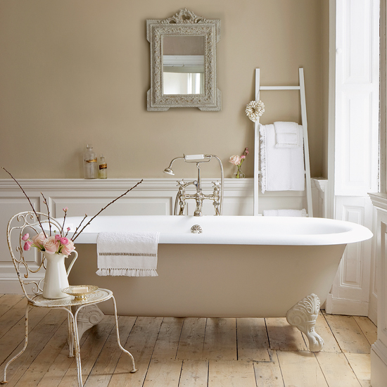 The new neutrals Neutral country bathroom | 10 new looks for country bathrooms | Bathroom design ideas | PHOTO GALLERY