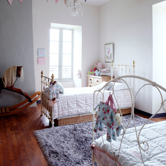 White country children's bedroom