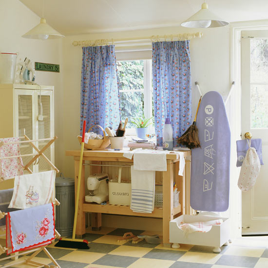 Sunny utility room | Adding colour to a utility room | Decorating with colour | PHOTO GALLERY | Housetohome