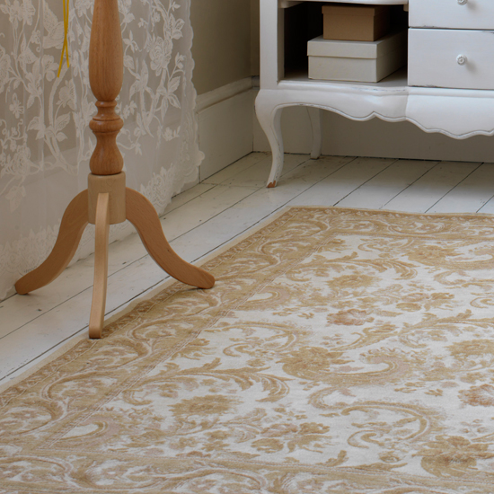 Paint your floorboards Painted floorboards | Vintage-style bedroom | Bedroom designs | PHOTO GALLERY | Housetohome
