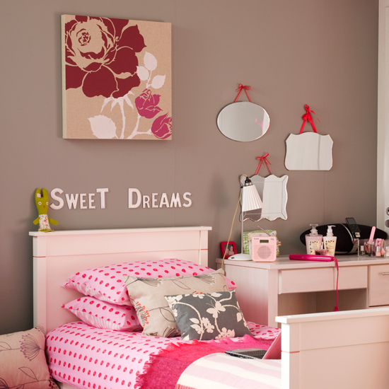 Mix a patchwork of colour and texture Mix a patchwork of colour and texture | 10 kids bedroom ideas | Kids bedroom decorating ideas | PHOTO GALLERY