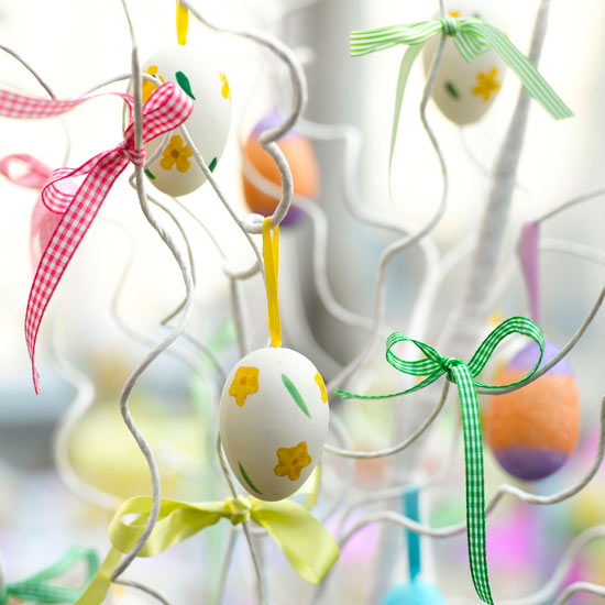 Pretty decorations | Create an Easter party | Easter ideas | PHOTO GALLERY | Housetohome.co.uk