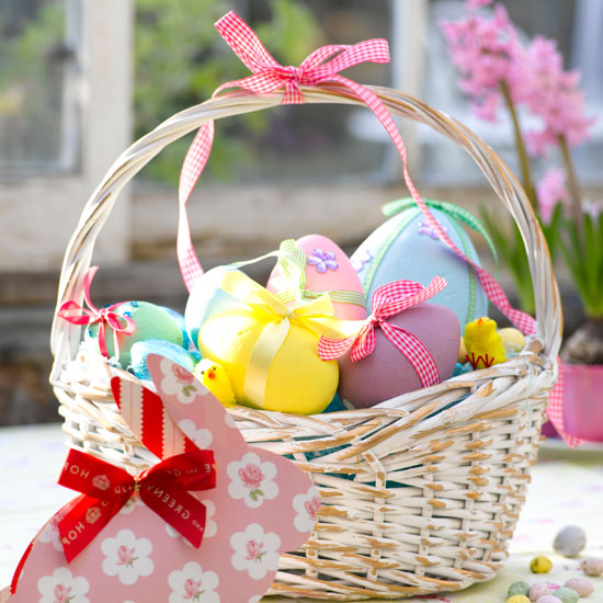 Hand-painted eggs | Create an Easter party | Easter ideas | PHOTO GALLERY | Housetohome.co.uk
