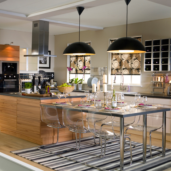 Incorporate a mix of lighting Kitchen lighting | Create the ultimate open-plan kitchen | Open-plan kitchen | PHOTO GALLERY