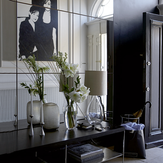 Dramatic black hallway | Georgian townhouse | House tour | Real homes | PHOTO GALLERY | Housetohome