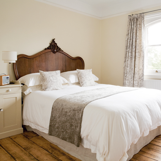 Classic neutral bedroom