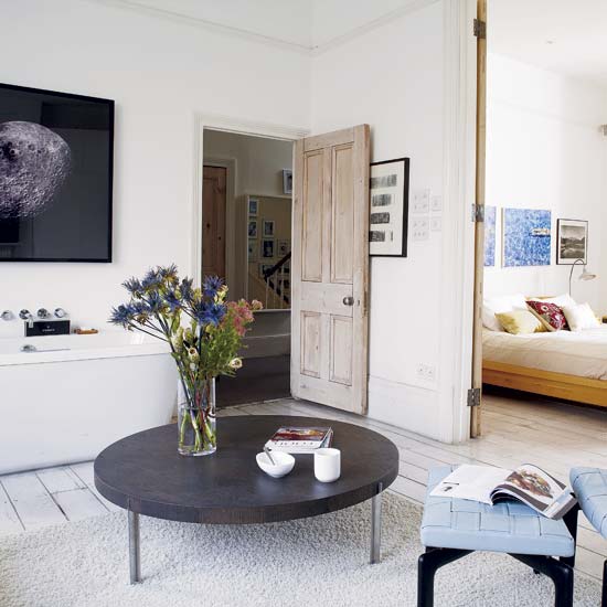 Open-plan bedroom/bathroom | Spacious victorian terrace house tour | Modern decorating ideas | House tour | PHOTO GALLERY | Livingetc | Housetohome