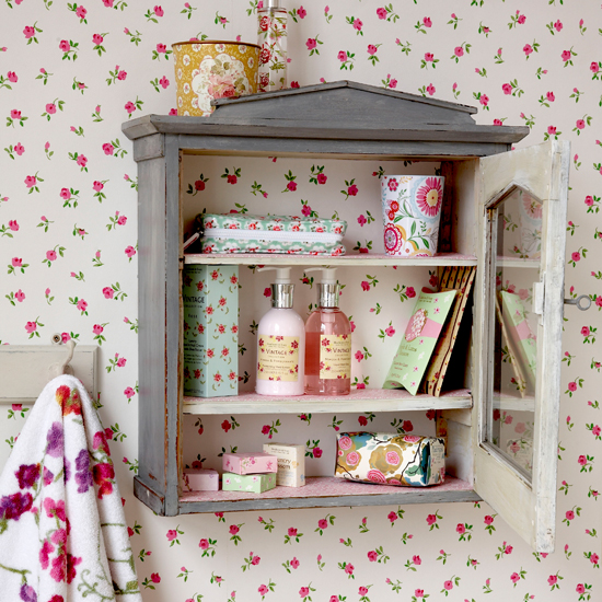 Country chic cabinet | bathroom shelving ideas | 10 of the best bathroom shelving ideas | bathroom storage ideas | housetohome