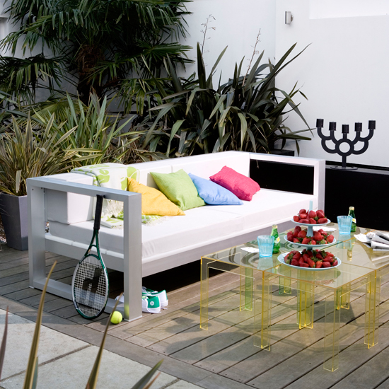 Colourful private garden | Garden | Image | Housetohome