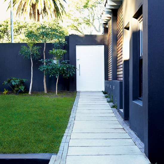 Take a tour around a renovated bungalow in Cape Town