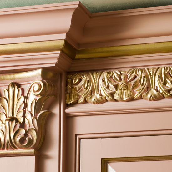 Gold Cornice