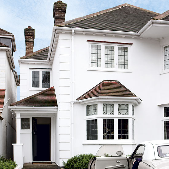 Take a tour around an Arts and Crafts home