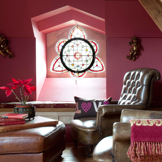 Cosy pink attic lounge | Converted church | House tour | PHOTO GALLERY | Housetohome