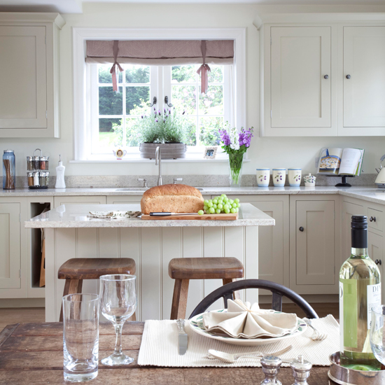 Neutral shaker kitchen | Extended country lodge | House tour | PHOTO GALLERY | Housetohome
