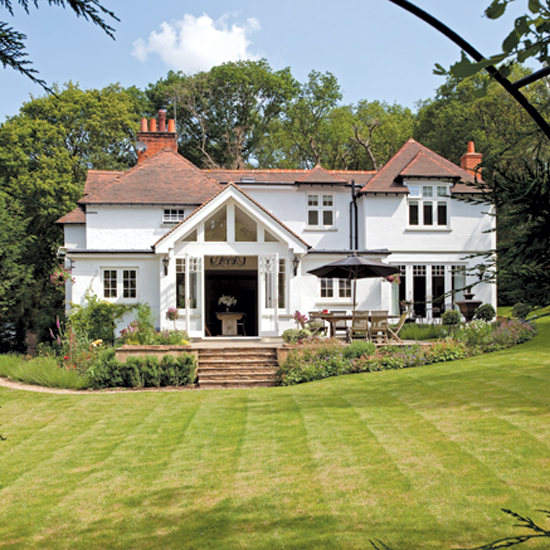 Country farm lodge exterior | Extended country lodge | House tour | PHOTO GALLERY | Housetohome