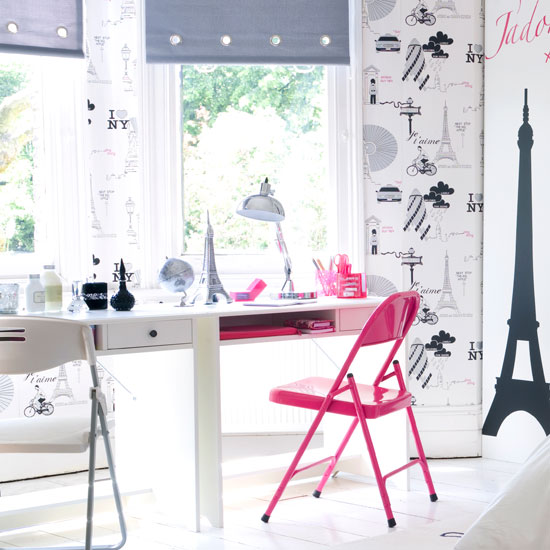 Split work and play Teenagers' bedroom study area | Teenagers' bedroom ideas | Children's bedroom ideas | PHOTO GALLERY | Housetohome