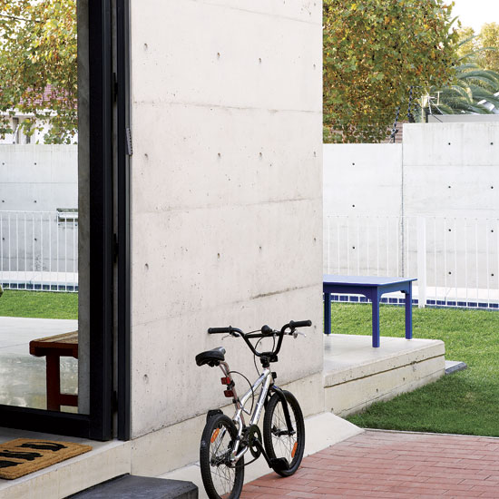 Outdoor space Outdoor space | Uber modernist house in South Africa | House tour | Modern decorating ideas | PHOTO GALLERY | Livingetc | Housetohome