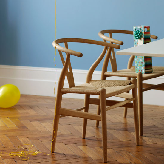 Wishbone chair by Hans Wegner | Livingetc's Design Classics | Modern furniture and accessories | Modern design | PHOTO GALLERY | Livingetc | Housetohome