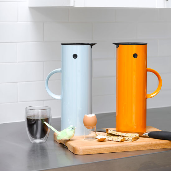 Stelton Vacuum jugs by Erik Magnusson | Livingetc's Design Classics | Modern furniture and accessories | Modern design | PHOTO GALLERY | Livingetc | Housetohome