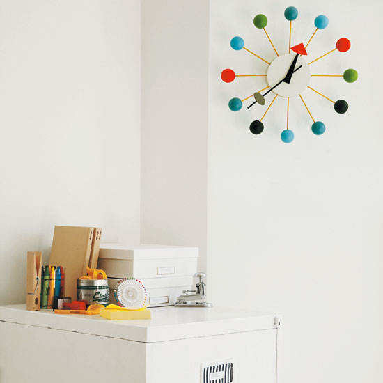 The Fifties Ball Clock by Vitra | Livingetc's Design Classics | Modern furniture and accessories | Modern design | PHOTO GALLERY | Livingetc | Housetohome