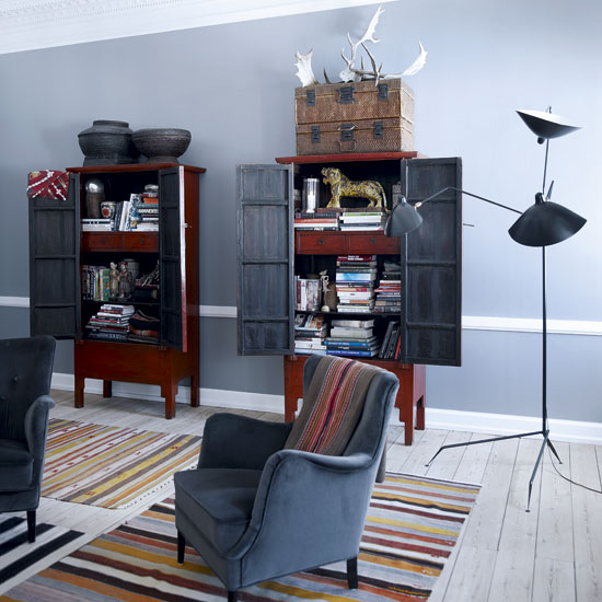 Living room storage | Cool city apartment house tour | Modern Christmas decorating ideas | Christmas | PHOTO GALLERY | Livingetc | Housetohome