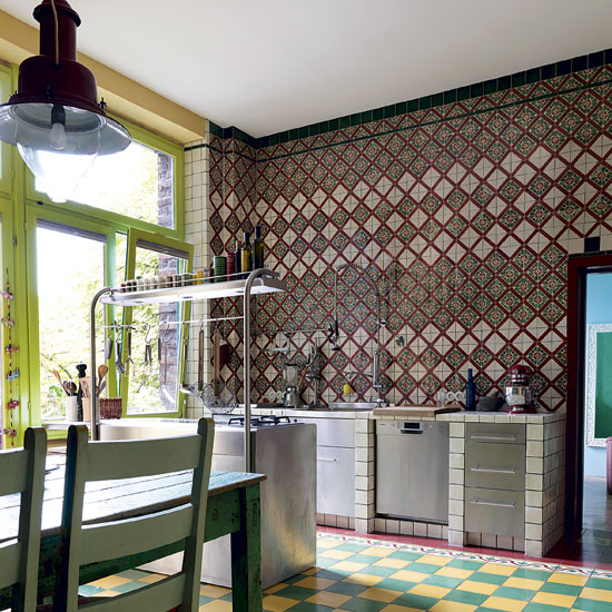 Kitchen | Technicolour Cologne apartment tour | House tour | Modern decorating ideas | PHOTO GALLERY | Livingetc | Housetohome