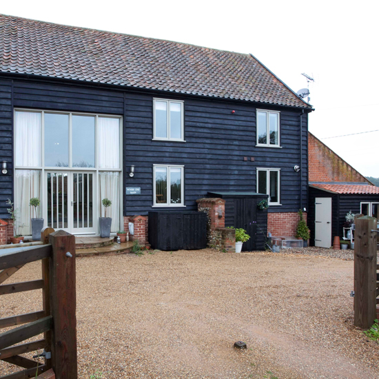 Exterior | Converted 18th-century barn | House tour | Real home | PHOTO GALLERY | Housetohome