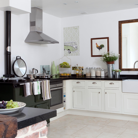 Country kitchen | Converted 18th-century barn | House tour | Real home | PHOTO GALLERY | Housetohome
