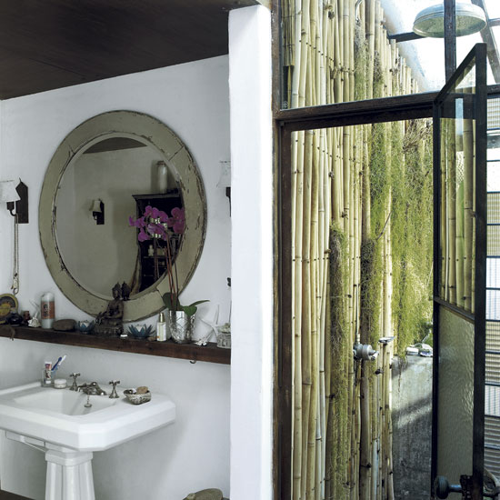 Outdoor shower room | Take a a tour around supermodel Tatjana Patitz's Californian ranch | house tours | housetohome