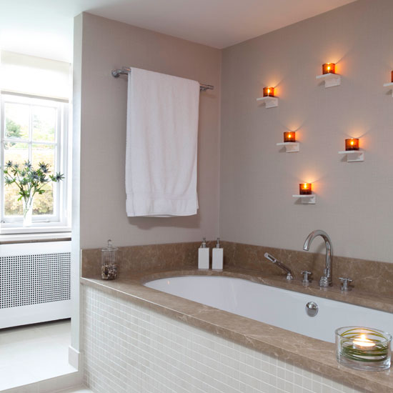 En suite bath | Former Georgian vicarage | 25 Beautiful Homes house tour | PHOTO GALLERY | Housetohome