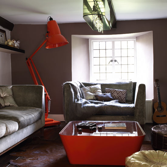 Snug | Converted Tudor farmhouse house tour | modern decorating ideas | house tour | PHOTO GALLERY | Livingetc | Housetohome