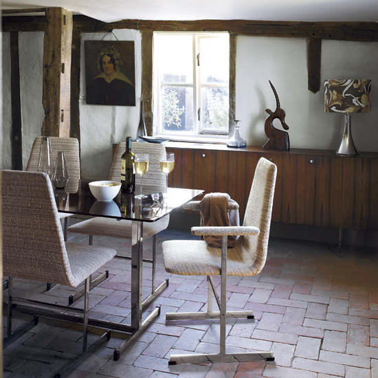 Vintage dining room Vintage dining room | take a tour around a pure 17th century parsonage | house tours | housetohome