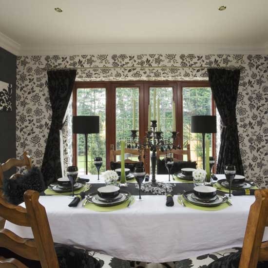 Black highlights dining room Black highlights dining room | Elegant dining rooms - 10 of the best | Dining room inspiration | PHOTO GALLERY | Housetohome.co.uk