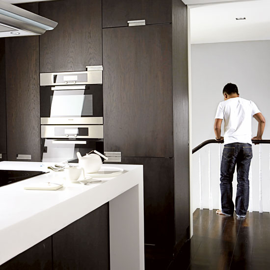 Kitchen Kitchen | Take a tour around a minimalist pad in Earl's Court | House tour | PHOTO GALLERY | Housetohome.co.uk