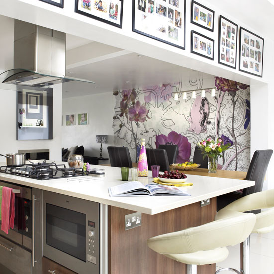 Kitchen wallpaper | How to add glamour to your kitchen | Kitchen design ideas | PHOTO GALLERY | Housetohome