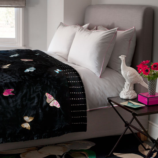 Choose black in the bedroom | Design ideas: back to black | decorating with pattern | wallpaper | fabric | decorating ideas | PHOTO GALLERY | Homes & Gardens | Housetohome