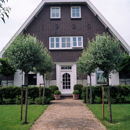 Exterior Exterior | colonial-style dutch house | House tour | classic decorating | PHOTO GALLERY | Homes & Gardens | Housetohome