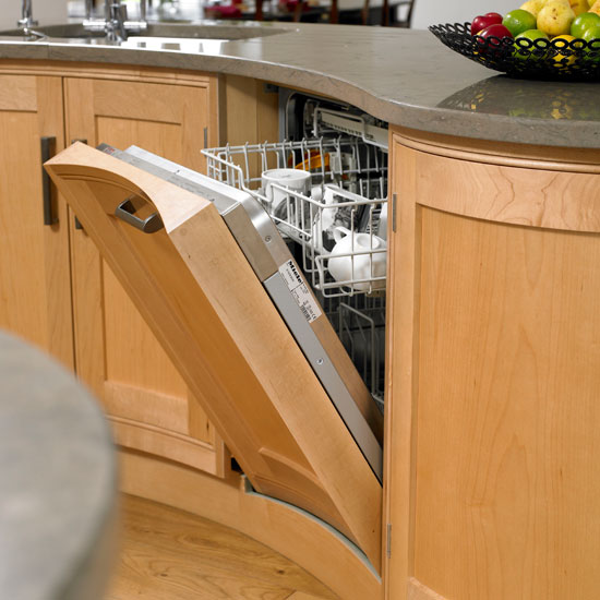 Hidden dishwasher Hidden dishwasher | Farmhouse kitchen tour | Traditional kitchen design | PHOTO GALLERY | Housetohome