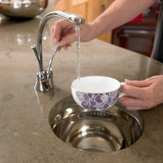 Tap Kitchen tap | Farmhouse kitchen tour | Traditional kitchen design | PHOTO GALLERY | Housetohome