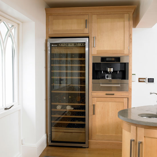 Wine cooler and coffee maker Wine cooler and coffee maker | Farmhouse kitchen tour | Traditional kitchen design | PHOTO GALLERY | Housetohome