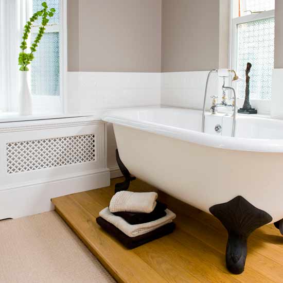 Platform bath Platform bath | Hotel-style bathrooms - 10 of the best | Bathroom inspiration | PHOTO GALLERY | Housetohome.co.uk