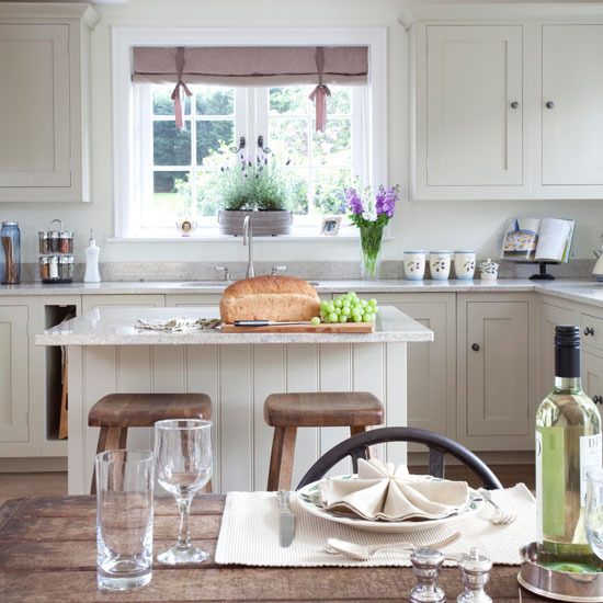 Rustic styling | Family kitchens - 10 of the best | Kitchen ideas | PHOTO GALLERY | Housetohome.co.uk