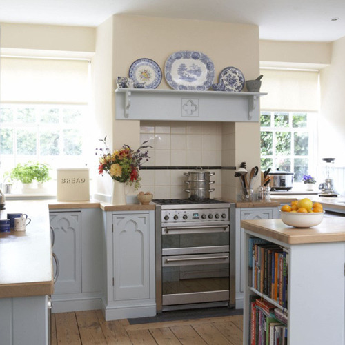 Blue kitchen | Family kitchens - 10 of the best | Kitchen ideas | PHOTO GALLERY | Housetohome.co.uk