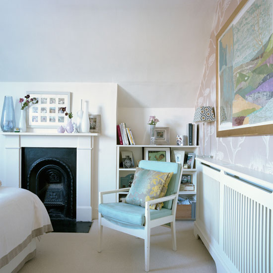 Guest bedroom | Step inside designer Andrea Maflin's unique home | House tour | Classic decorating ideas | PHOTO GALLERY | Homes & Gardens | Housetohome