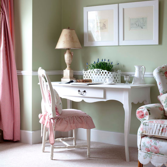 Pretty home office | 10 stylish looks for home offices | Home office | 25 Beautiful Homes | PHOTO GALLERY | Housetohome