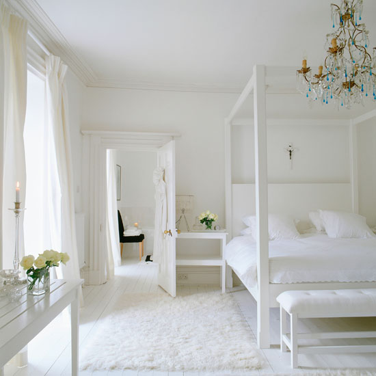Celia Rufey answers your bedroom decorating questions