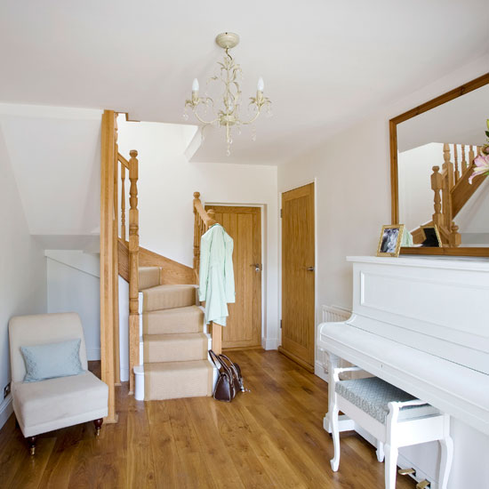 Make a music room Make a music room | 10 space-saving hallway ideas | Hallways | Decorating ideas | Hallway design | PHOTO GALLERY | Housetohome