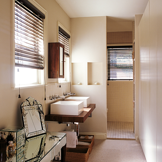 Bathroom | Light Victorian home | Homes & Gardens | House Tours