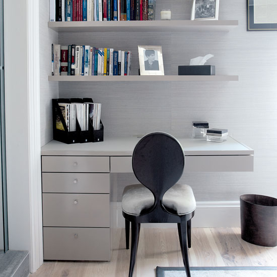 Guest room office area | Take a tour around around an elegant London apartment | house tours | housetohome